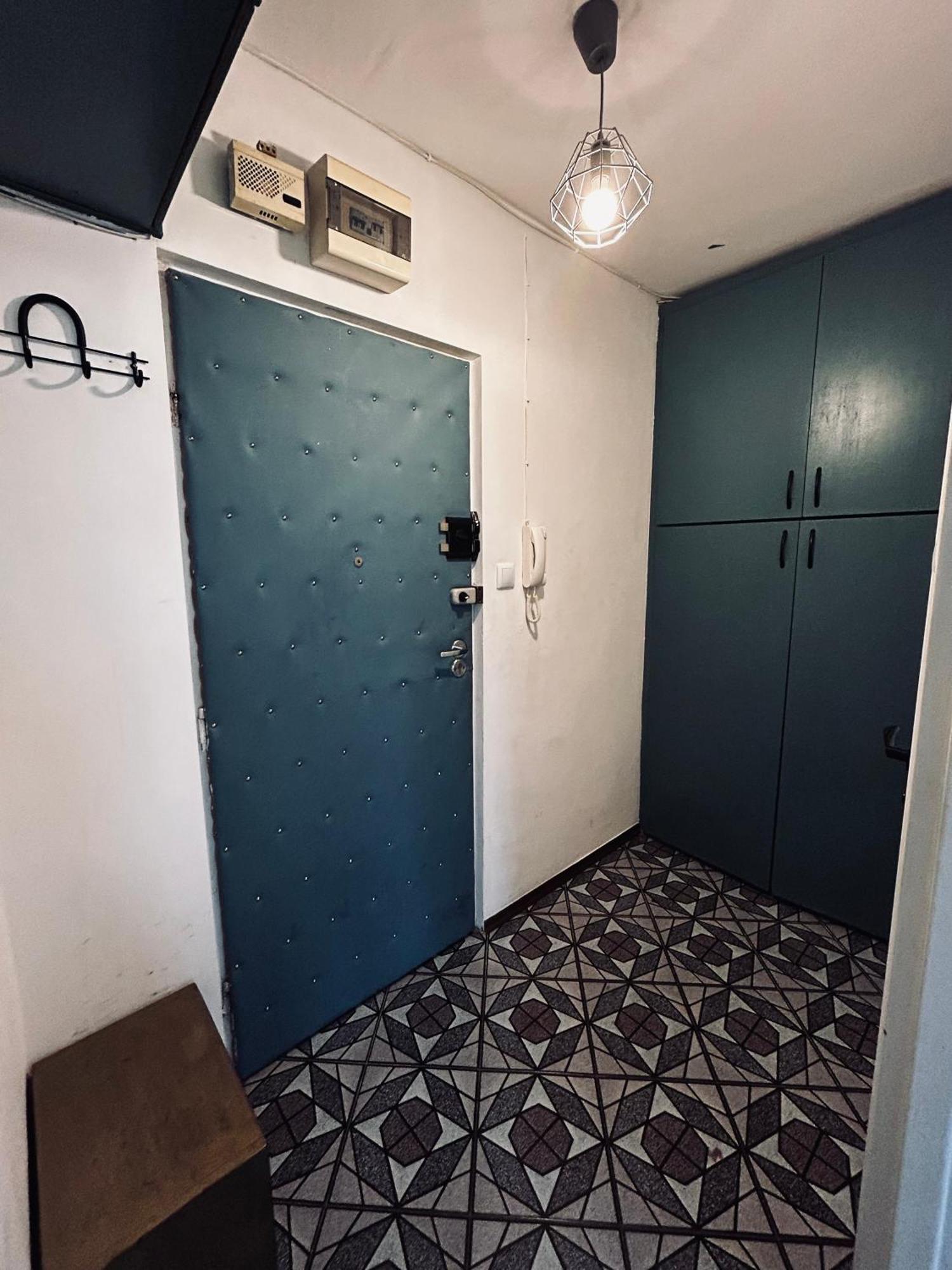 Kawalerka Blisko Srodmiescia Apartment Gdansk Luaran gambar