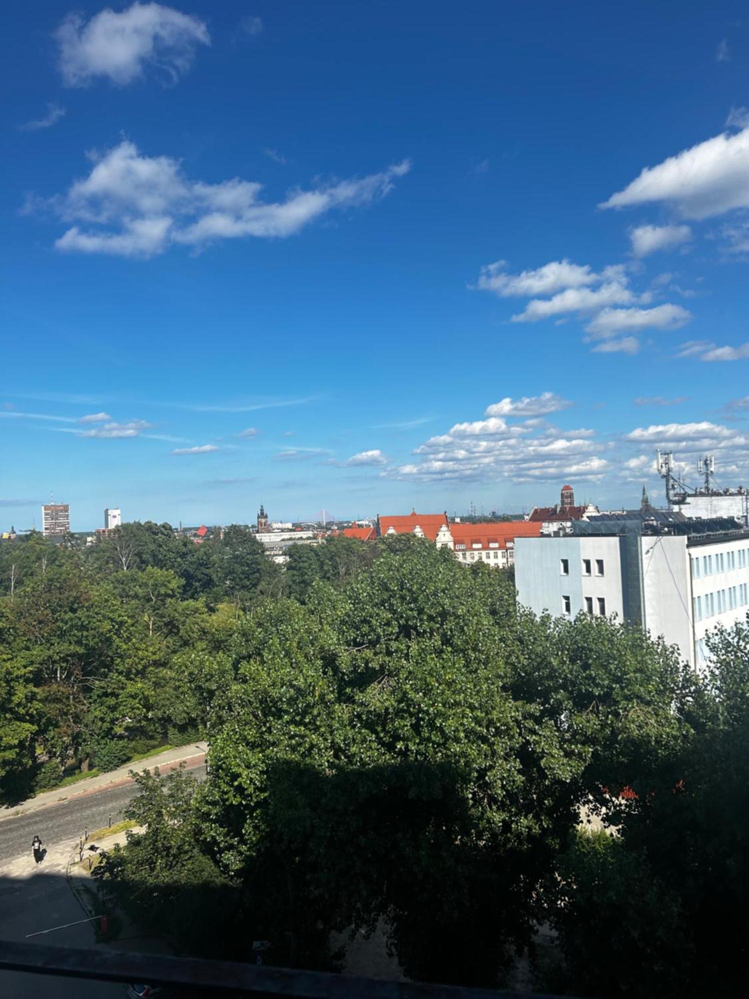 Kawalerka Blisko Srodmiescia Apartment Gdansk Luaran gambar